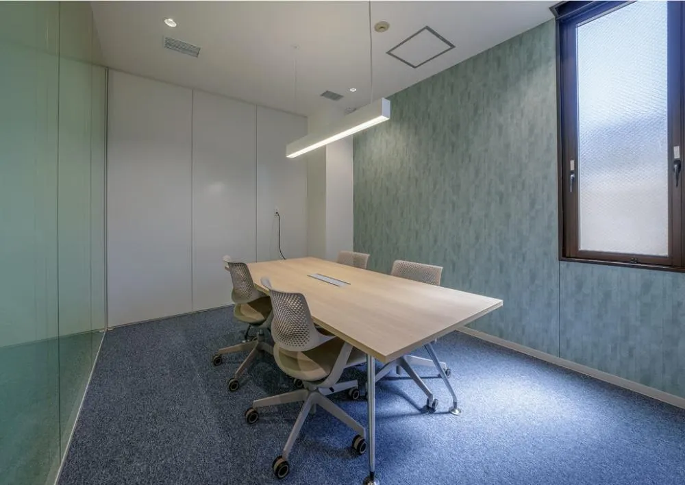フルセットアップ／保証会社利用で敷金最大0ヶ月の居抜き賃貸オフィス物件(約30坪) ｜居抜きオフィス物件検索サイト【vivit-ビビット】（4）