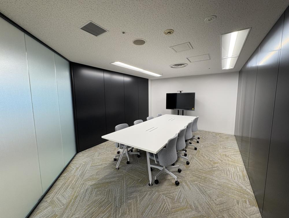 御堂筋沿／視認性高／シンプルな内装の居抜き賃貸オフィス物件(約65坪) ｜居抜きオフィス物件検索サイト【vivit-ビビット】（9）