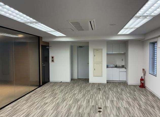 完成形を押し付けない自由設計のオフィスの居抜き賃貸オフィス物件(約20坪) ｜居抜きオフィス物件検索サイト【vivit-ビビット】（4）