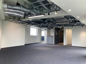 市ヶ谷エリア 会議室付きオフィス！！の居抜き賃貸オフィス物件(約30坪) ｜居抜きオフィス物件検索サイト【vivit-ビビット】（サムネイル1）