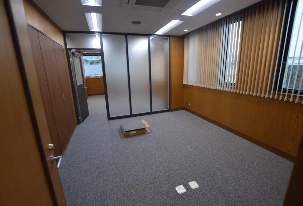 内装付き 会議室ありの居抜き賃貸オフィス物件(約20坪) ｜居抜きオフィス物件検索サイト【vivit-ビビット】（4）