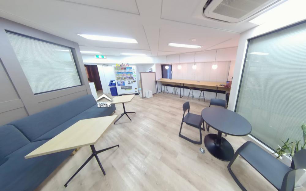 物件番号：F-02869 東京都新宿区市谷八幡町 約100坪