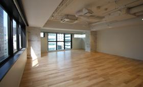 東京都中央区日本橋小伝馬町 約40坪の居抜き賃貸オフィス物件(約40坪) ｜居抜きオフィス物件検索サイト【vivit-ビビット】（サムネイル6）