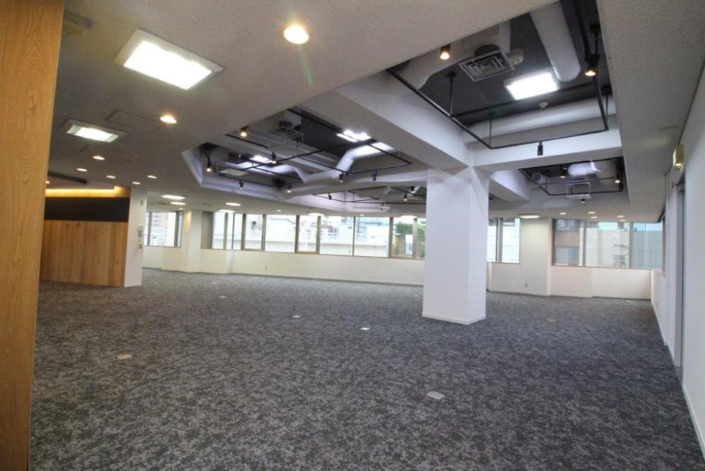 物件番号：F-03350 東京都渋谷区代々木 約70坪