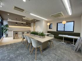 東京都渋谷区渋谷 約35坪の居抜き賃貸オフィス物件(約35坪) ｜居抜きオフィス物件検索サイト【vivit-ビビット】（サムネイル1）