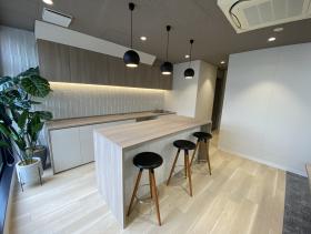東京都渋谷区渋谷 約35坪の居抜き賃貸オフィス物件(約35坪) ｜居抜きオフィス物件検索サイト【vivit-ビビット】（サムネイル4）