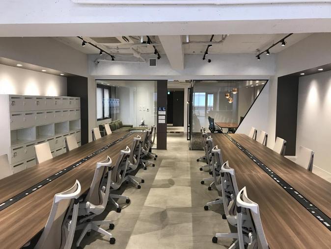 会議室1室 什器付きの居抜き賃貸オフィス物件(約50坪) ｜居抜きオフィス物件検索サイト【vivit-ビビット】（4）