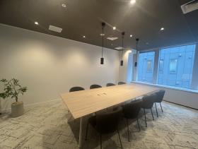 会議室付き 一部什器付きの居抜き賃貸オフィス物件(約110坪) ｜居抜きオフィス物件検索サイト【vivit-ビビット】（サムネイル5）