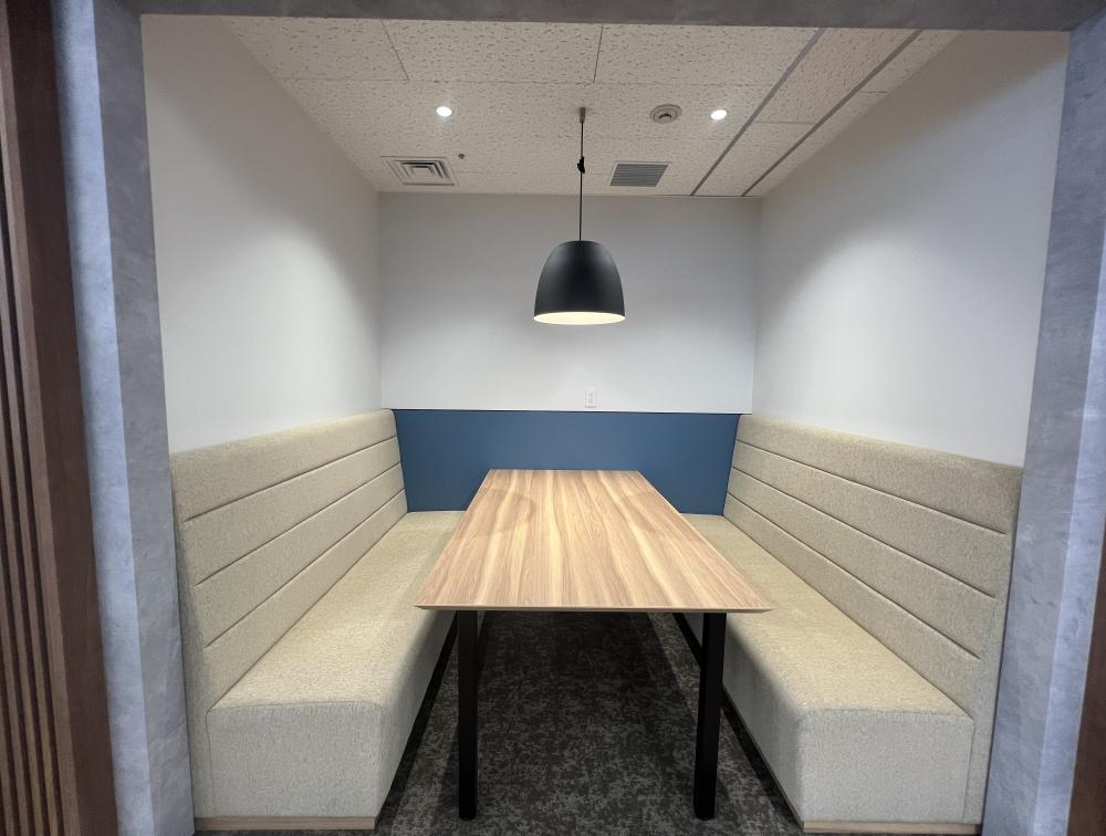 会議室付き 一部什器付きの居抜き賃貸オフィス物件(約110坪) ｜居抜きオフィス物件検索サイト【vivit-ビビット】（9）