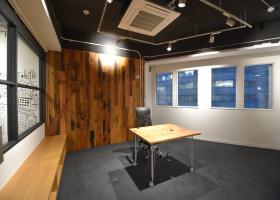 会議室2室 屋上テラス付きの居抜き賃貸オフィス物件(約60坪) ｜居抜きオフィス物件検索サイト【vivit-ビビット】（サムネイル8）