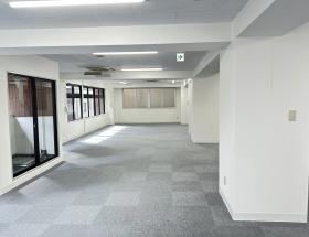 お得 倉庫付きの居抜き賃貸オフィス物件(約95坪) ｜居抜きオフィス物件検索サイト【vivit-ビビット】（サムネイル4）