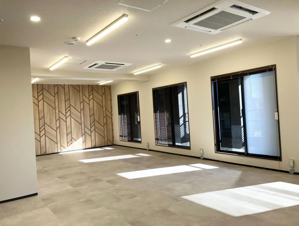 会議室、テレカンブースありの居抜き賃貸オフィス物件(約30坪) ｜居抜きオフィス物件検索サイト【vivit-ビビット】（5）