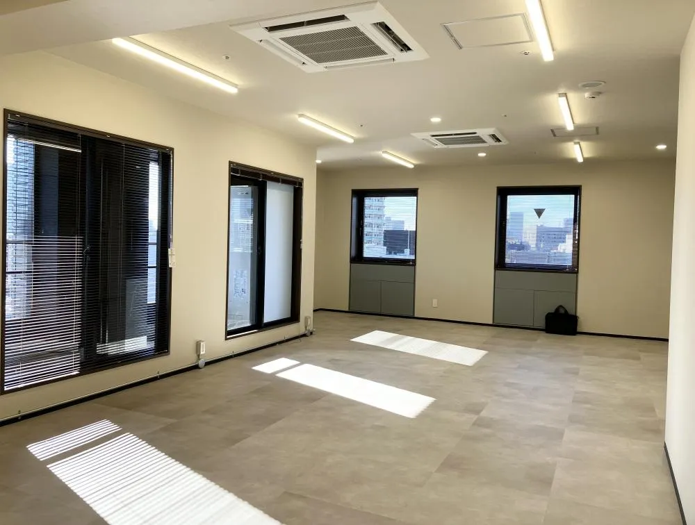 会議室、テレカンブースありの居抜き賃貸オフィス物件(約30坪) ｜居抜きオフィス物件検索サイト【vivit-ビビット】（4）