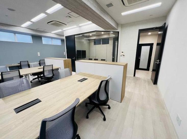 室内全体什器付き フルセットアップオフィスの居抜き賃貸オフィス物件(約25坪) ｜居抜きオフィス物件検索サイト【vivit-ビビット】（4）