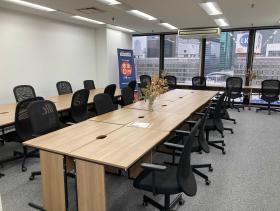 24時間利用可能 駅徒歩30秒の居抜き賃貸オフィス物件(約20坪) ｜居抜きオフィス物件検索サイト【vivit-ビビット】（サムネイル3）