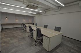 デザイナーズ物件！ 会議室造作済み！の居抜き賃貸オフィス物件(約25坪) ｜居抜きオフィス物件検索サイト【vivit-ビビット】（サムネイル3）
