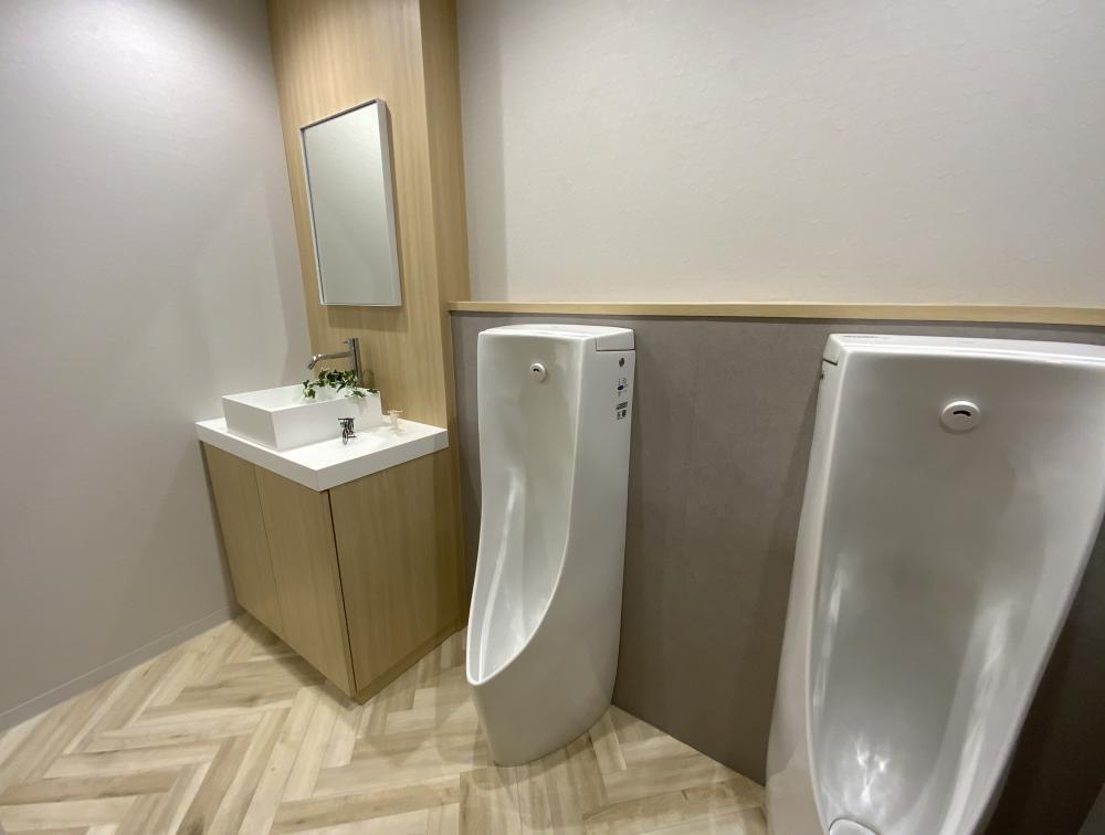 複数路線利用可能！ 会議室二部屋ありの居抜き賃貸オフィス物件(約65坪) ｜居抜きオフィス物件検索サイト【vivit-ビビット】（10）