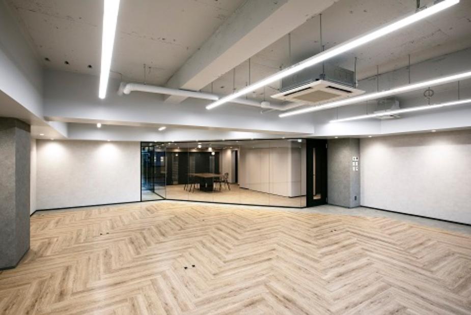デザイナーズ物件！ 会議室造作済み！の居抜き賃貸オフィス物件(約50坪) ｜居抜きオフィス物件検索サイト【vivit-ビビット】（4）