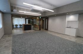 会議室・テレブース付き！ セットアップ物件！！の居抜き賃貸オフィス物件(約25坪) ｜居抜きオフィス物件検索サイト【vivit-ビビット】（サムネイル4）