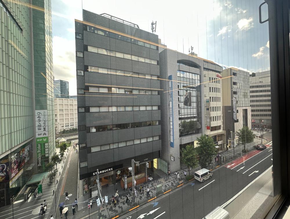 6名用会議室付き！ 新宿三丁目駅直結！の居抜き賃貸オフィス物件(約35坪) ｜居抜きオフィス物件検索サイト【vivit-ビビット】（9）