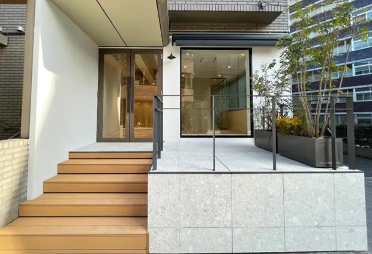 内装付きオフィス！ オープンバルコニー付きの居抜き賃貸オフィス物件(約30坪) ｜居抜きオフィス物件検索サイト【vivit-ビビット】（3）