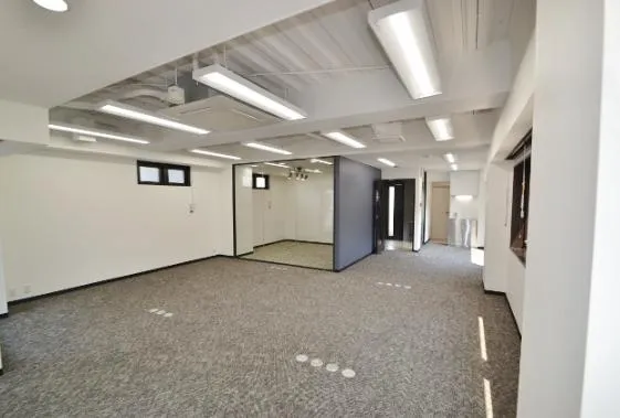 コンパクトオフィス 会議室１つの居抜き賃貸オフィス物件(約20坪) ｜居抜きオフィス物件検索サイト【vivit-ビビット】（3）