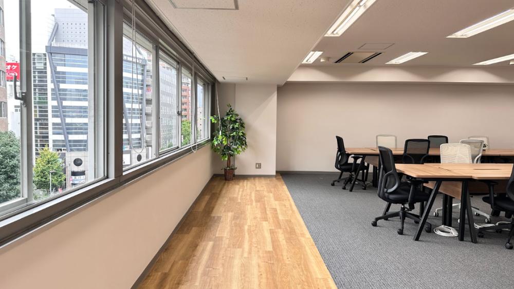 什器付き！ 会議室付き！の居抜き賃貸オフィス物件(約40坪) ｜居抜きオフィス物件検索サイト【vivit-ビビット】（8）