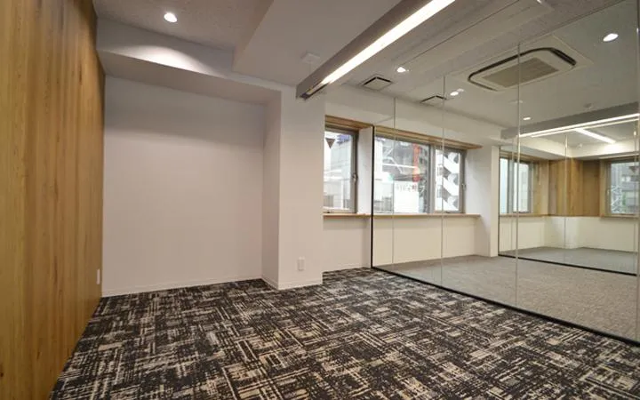 会議室造作済み！ デザイナーズ物件！の居抜き賃貸オフィス物件(約35坪) ｜居抜きオフィス物件検索サイト【vivit-ビビット】（4）