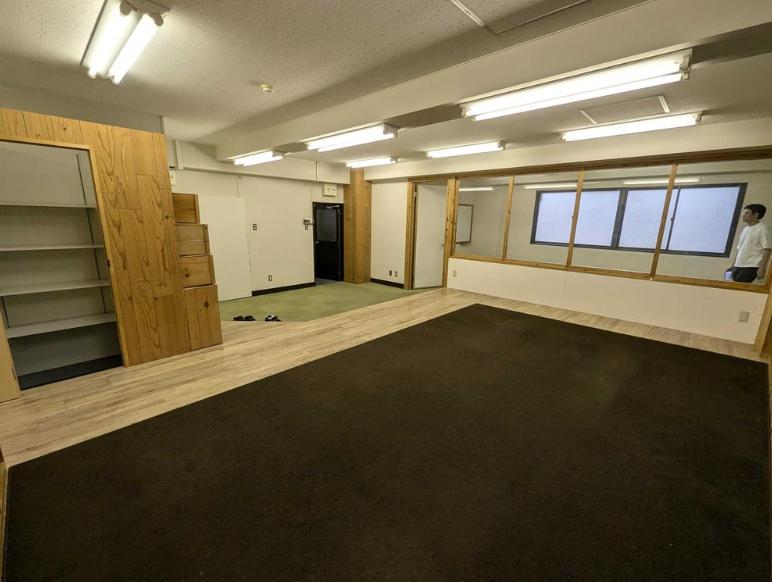 内装付きオフィス 敷金0ヶ月！の居抜き賃貸オフィス物件(約40坪) ｜居抜きオフィス物件検索サイト【vivit-ビビット】（3）