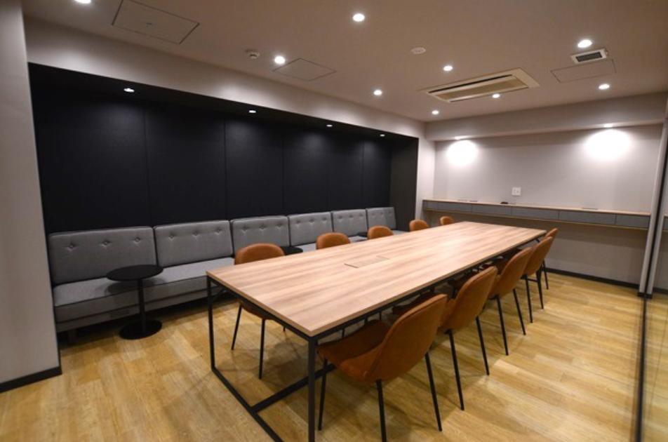 会議室2室付き！ ラウンジスペースも充実！の居抜き賃貸オフィス物件(約65坪) ｜居抜きオフィス物件検索サイト【vivit-ビビット】（3）