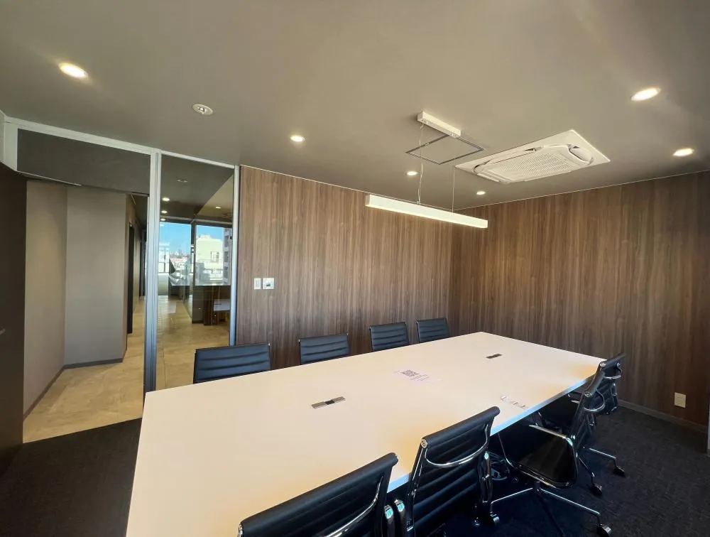 会議室2室付き！ 初期費用が安い！の居抜き賃貸オフィス物件(約65坪) ｜居抜きオフィス物件検索サイト【vivit-ビビット】（4）