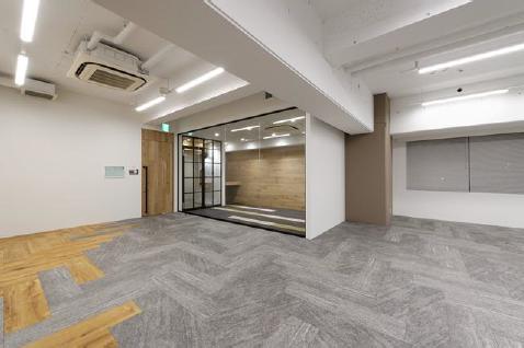 会議室付き！ ハーフセットアップオフィスの居抜き賃貸オフィス物件(約45坪) ｜居抜きオフィス物件検索サイト【vivit-ビビット】（3）