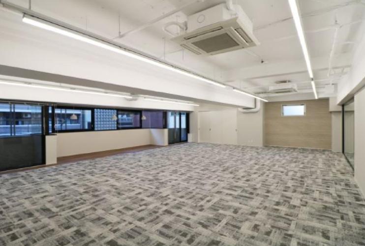 会議室付き 一部什器付きの居抜き賃貸オフィス物件(約50坪) ｜居抜きオフィス物件検索サイト【vivit-ビビット】（4）