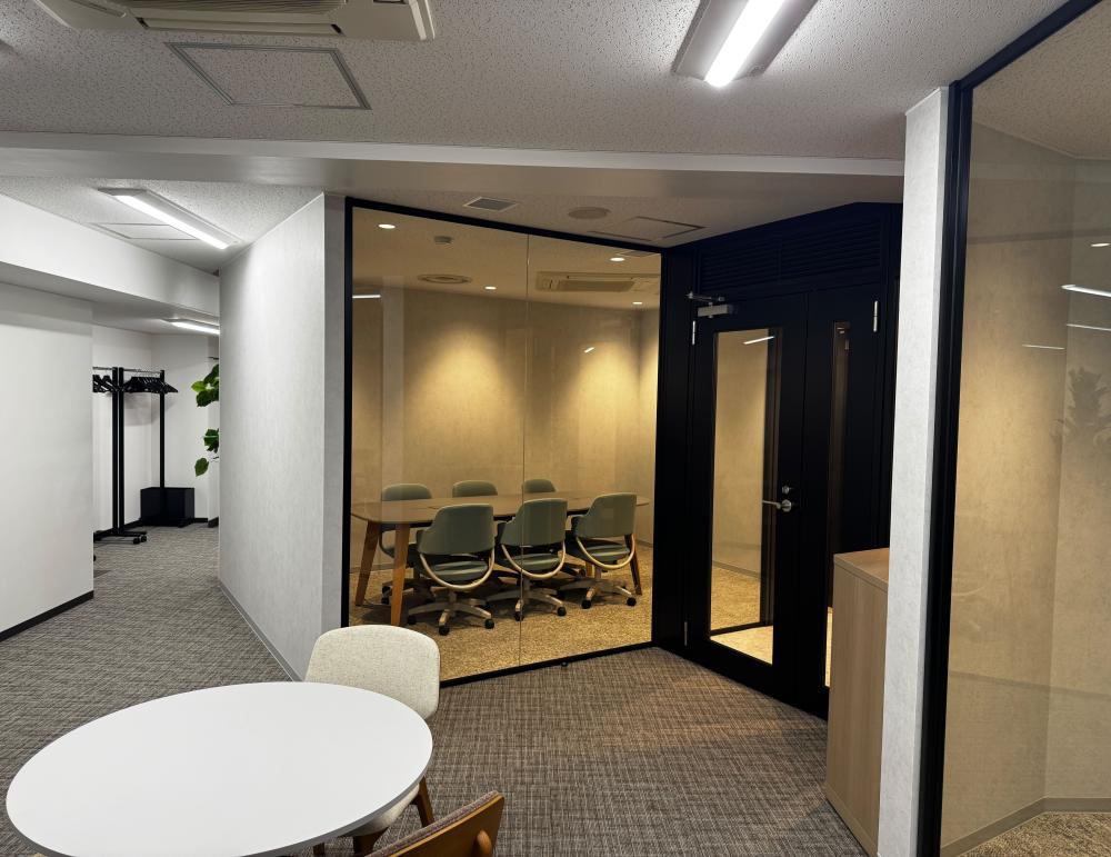 会議室2部屋！ セットアップオフィス！！の居抜き賃貸オフィス物件(約45坪) ｜居抜きオフィス物件検索サイト【vivit-ビビット】（5）
