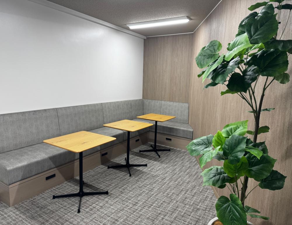 会議室2部屋！ セットアップオフィス！！の居抜き賃貸オフィス物件(約45坪) ｜居抜きオフィス物件検索サイト【vivit-ビビット】（8）