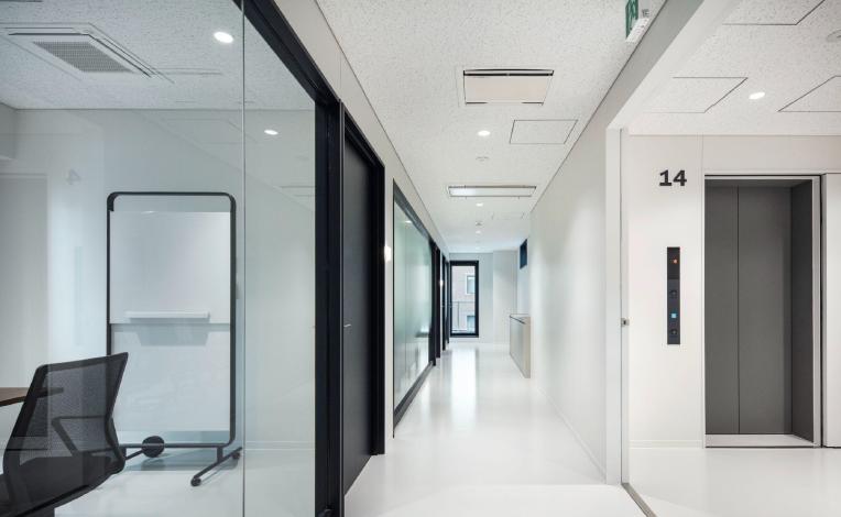 ベンチャー企業におすすめ 内装付きオフィスの居抜き賃貸オフィス物件(約5坪) ｜居抜きオフィス物件検索サイト【vivit-ビビット】（3）