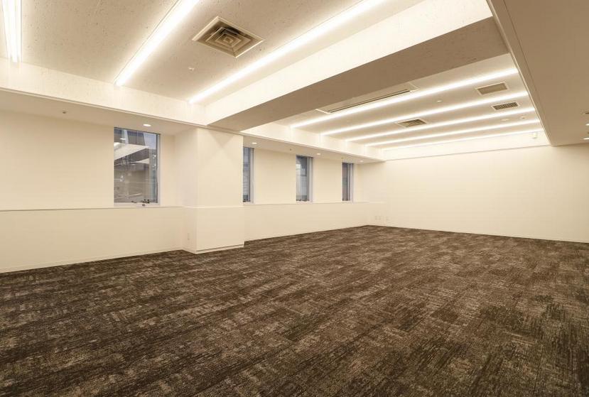 地下道直結！ オシャレなラウンジの居抜き賃貸オフィス物件(約20坪) ｜居抜きオフィス物件検索サイト【vivit-ビビット】（6）