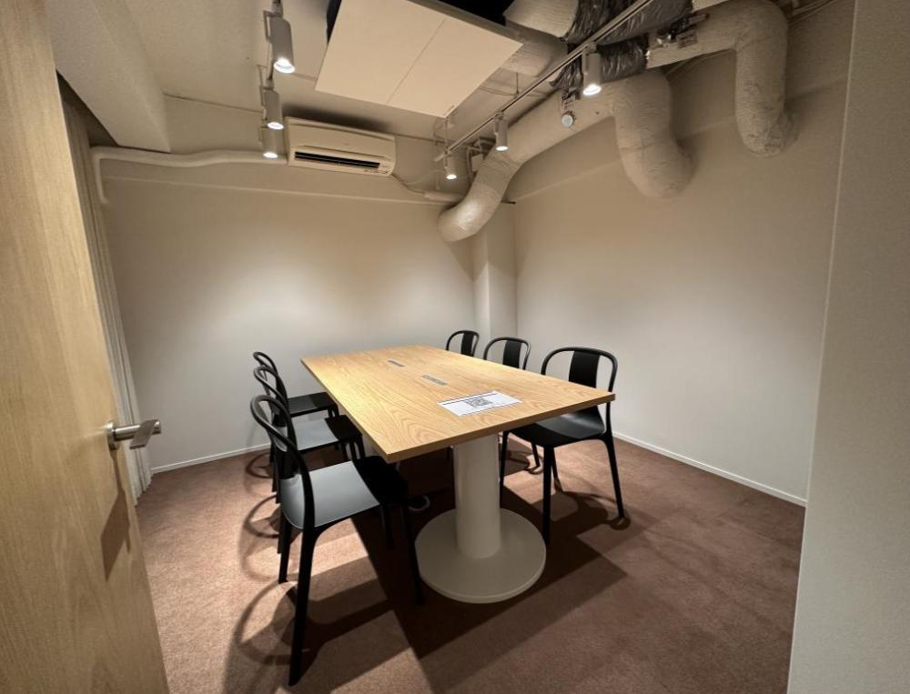 テレカンブース・会議室2部屋！の居抜き賃貸オフィス物件(約40坪) ｜居抜きオフィス物件検索サイト【vivit-ビビット】（3）