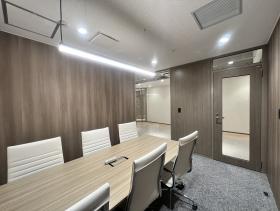 会議室付き！ 初期費用削減！の居抜き賃貸オフィス物件(約70坪) ｜居抜きオフィス物件検索サイト【vivit-ビビット】（サムネイル8）