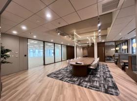 希少な大型セットアップオフィス！の居抜き賃貸オフィス物件(約155坪) ｜居抜きオフィス物件検索サイト【vivit-ビビット】（サムネイル7）