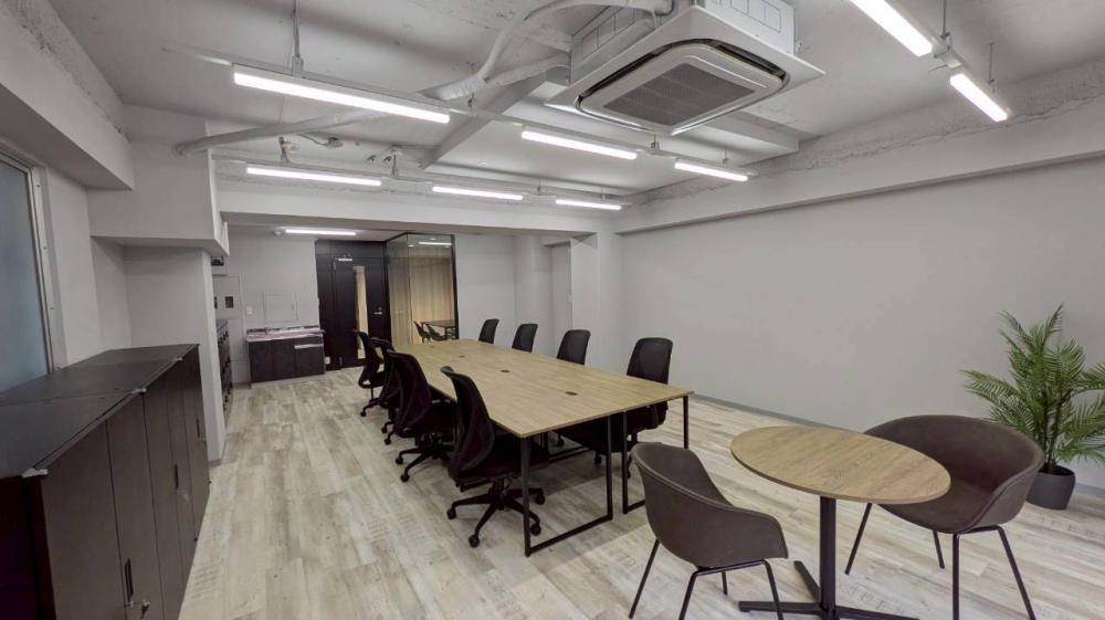 複数路線利用可能!会議室完備！の居抜き賃貸オフィス物件(約20坪) ｜居抜きオフィス物件検索サイト【vivit-ビビット】（6）