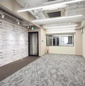8名用会議室あり ハーフセットアップ！！の居抜き賃貸オフィス物件(約40坪) ｜居抜きオフィス物件検索サイト【vivit-ビビット】（サムネイル3）