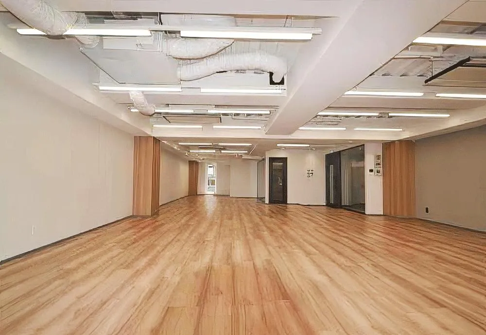 会議室2室付き 複数路線利用可能の居抜き賃貸オフィス物件(約45坪) ｜居抜きオフィス物件検索サイト【vivit-ビビット】（4）