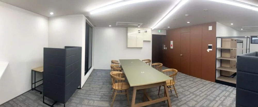 会議室造作相談可能 新橋駅徒歩5分！の居抜き賃貸オフィス物件(約20坪) ｜居抜きオフィス物件検索サイト【vivit-ビビット】（3）