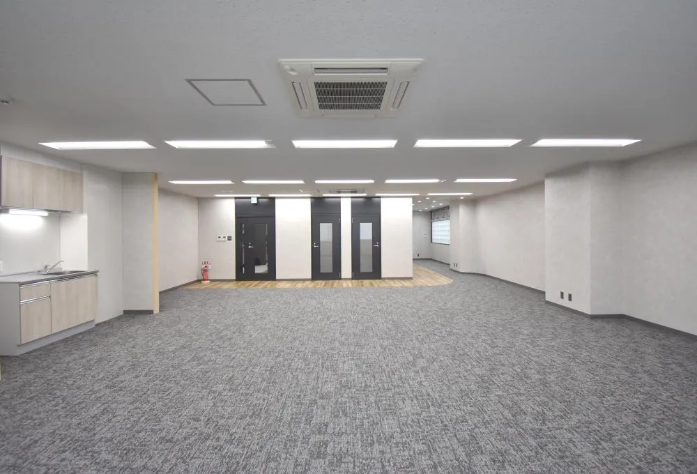 赤坂見附駅から徒歩4分！ハーフセットアップオフィスの居抜き賃貸オフィス物件(約60坪) ｜居抜きオフィス物件検索サイト【vivit-ビビット】（7）