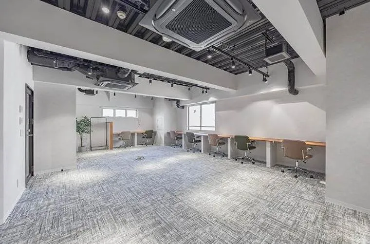 デザイナーズオフィス！ 会議室・テレフォンブース有！の居抜き賃貸オフィス物件(約45坪) ｜居抜きオフィス物件検索サイト【vivit-ビビット】（6）