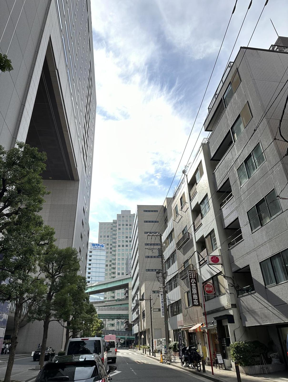 東京都中央区日本橋箱崎町