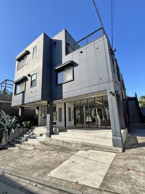 CASA表参道ビルの外観写真