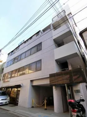 三鷹明星パレスビルの外観