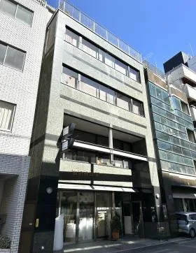 岡田ビルの外観